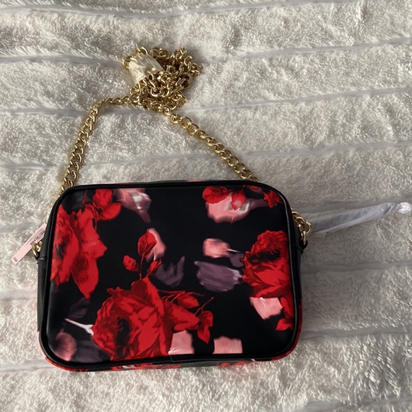 New Victoria’s Secret Floral Crossbody with Chain - Picture 2 of 6